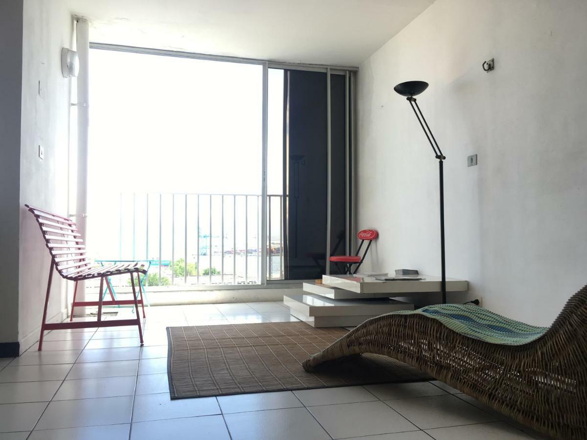 פואנט-א-פיטרה Tour Faidherbe 4 Residence Des Iles מראה חיצוני תמונה